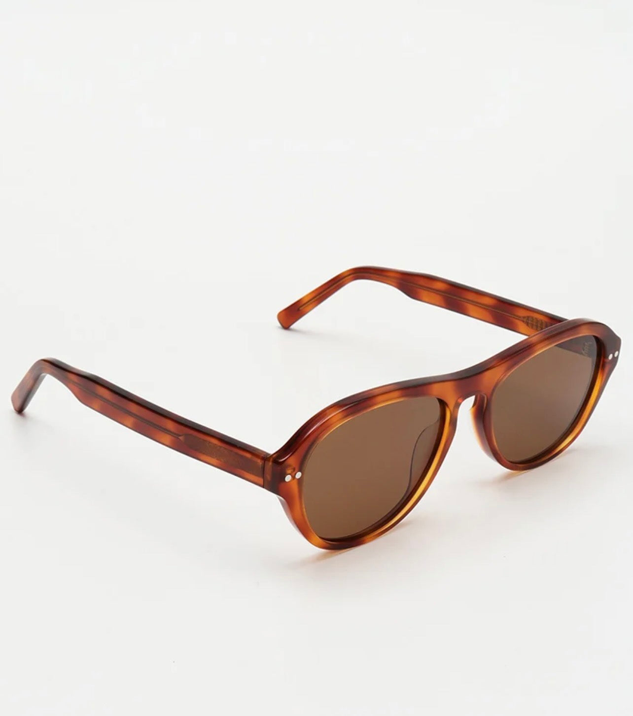 Classic Tortoise Shell Sunglasses for Men & Women | UV Protection Retro Square Shades